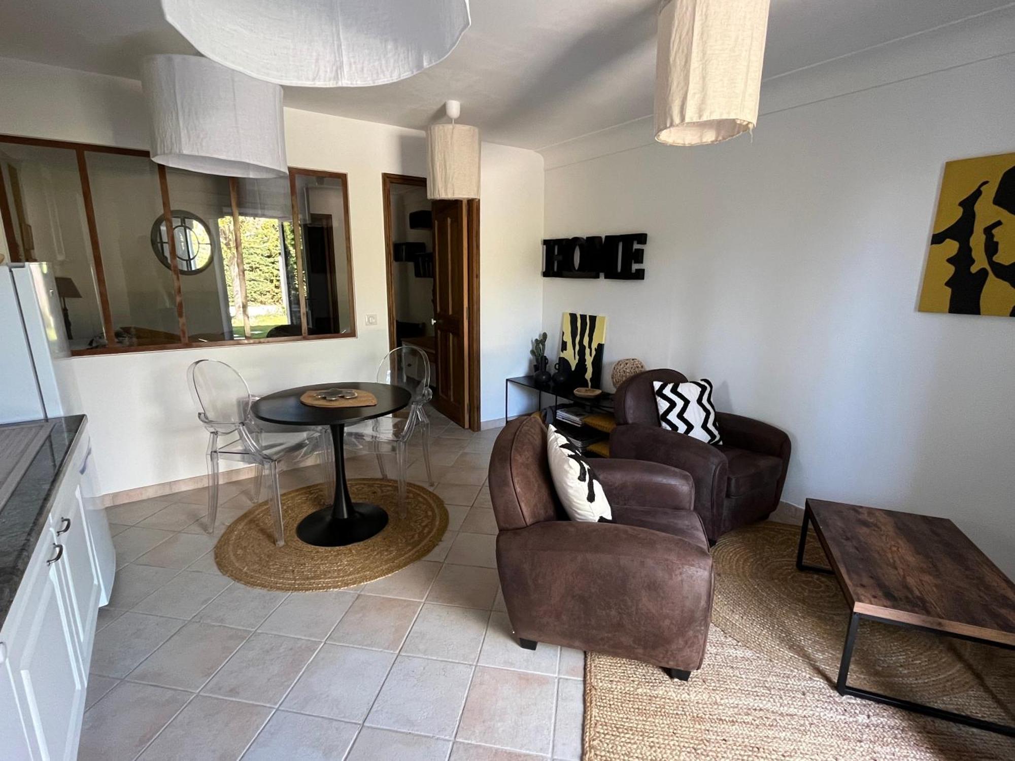 Hestia Bed & Breakfast Robion en Luberon Eksteriør bilde